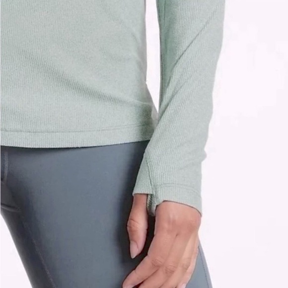 Athleta Uptempo Ribbed Henley Top Size Large Gray Green - Picture 4 of 10